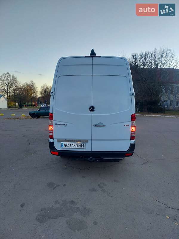 Микроавтобус Mercedes-Benz Sprinter 2011 в Луцке фото 5 Микроавтобус Mercedes-Benz Sprinter 2011 в Луцке