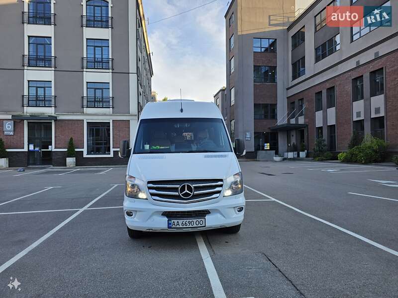 Туристический / Междугородний автобус Mercedes-Benz Sprinter 2011 в Киеве фото 7 Туристический / Междугородний автобус Mercedes-Benz Sprinter 2011 в Киеве