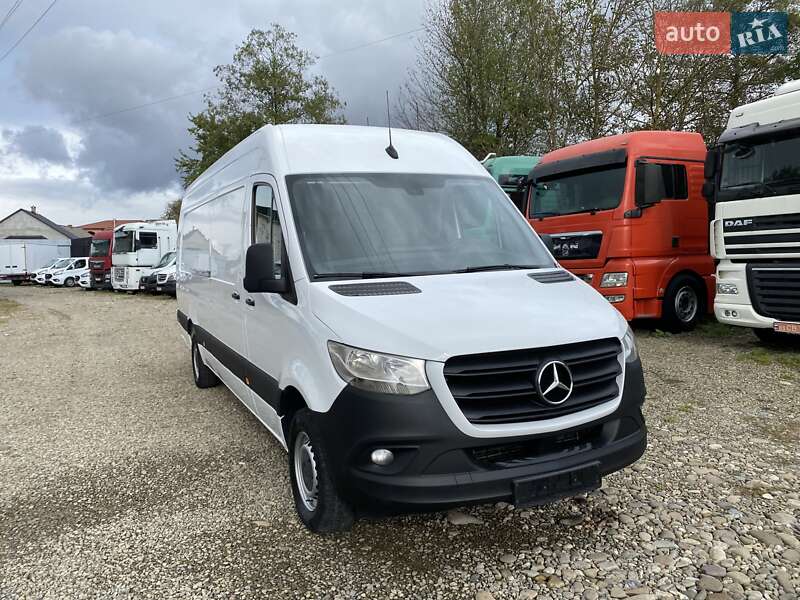 Вантажний фургон Mercedes-Benz Sprinter 2020 в Хусті