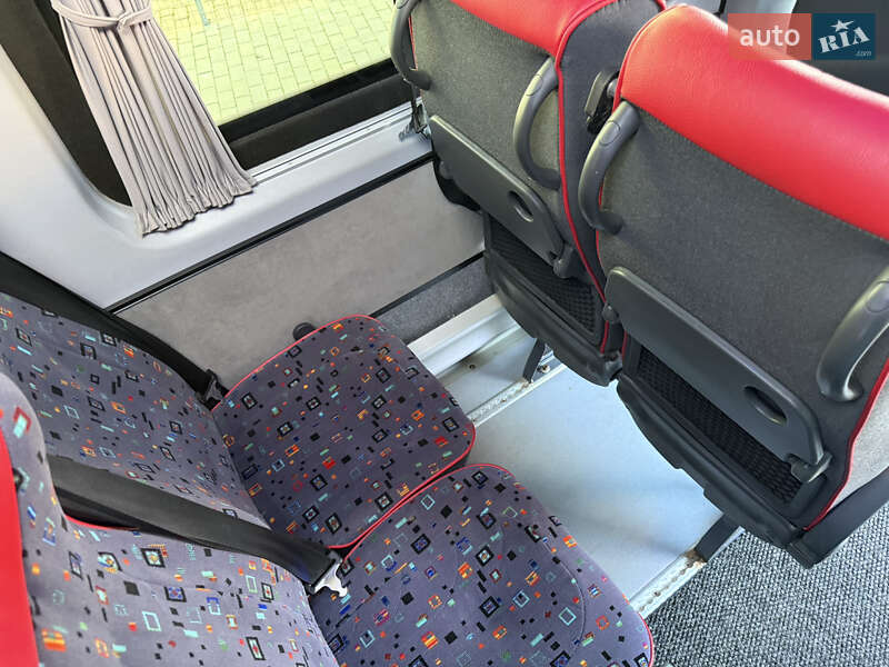 Туристичний / Міжміський автобус Mercedes-Benz Sprinter 2011 в Івано-Франківську