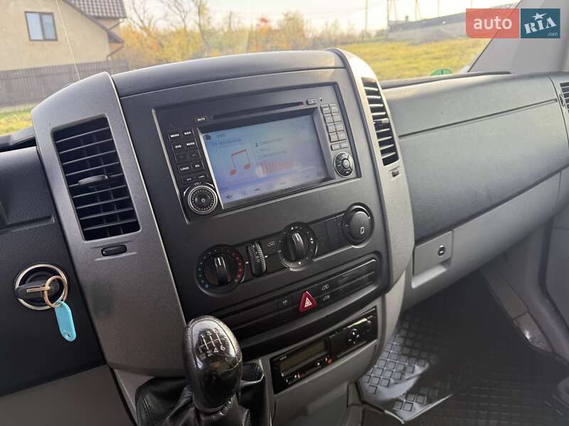 Грузовой фургон Mercedes-Benz Sprinter 2010 в Черновцах фото 11 Грузовой фургон Mercedes-Benz Sprinter 2010 в Черновцах