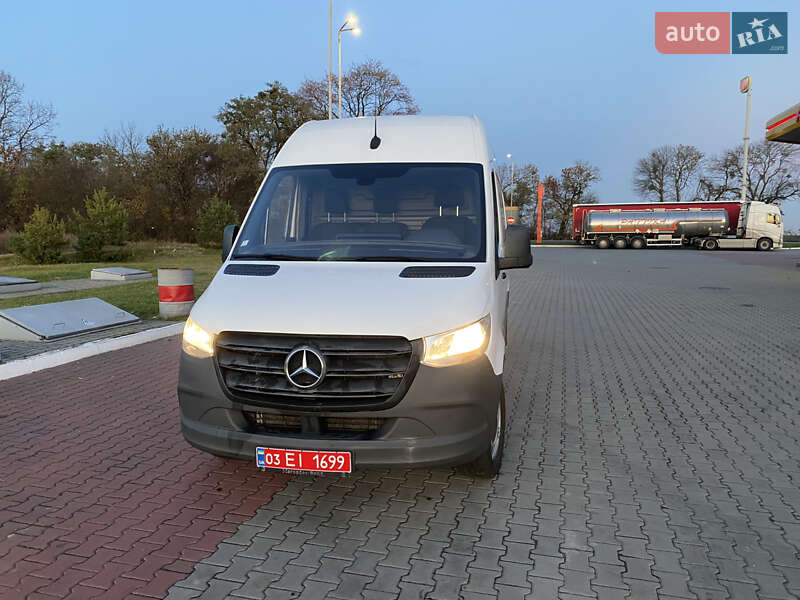Вантажний фургон Mercedes-Benz Sprinter 2020 в Луцьку