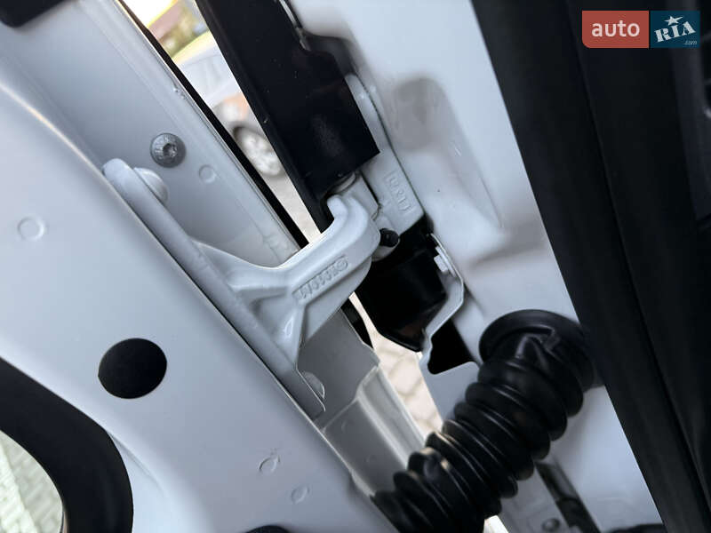 Вантажний фургон Mercedes-Benz Sprinter 2020 в Дубні фото 30 Вантажний фургон Mercedes-Benz Sprinter 2020 в Дубні