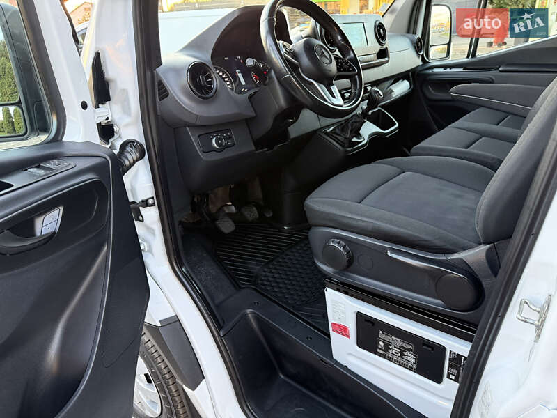 Вантажний фургон Mercedes-Benz Sprinter 2020 в Дубні фото 40 Вантажний фургон Mercedes-Benz Sprinter 2020 в Дубні