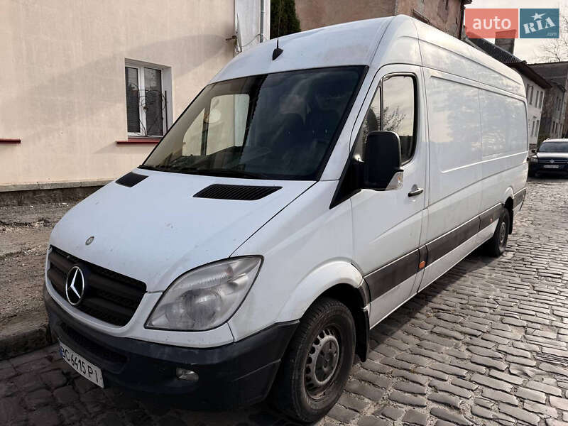 Mercedes-Benz Sprinter 2013 Mercedes-Benz Sprinter 2013