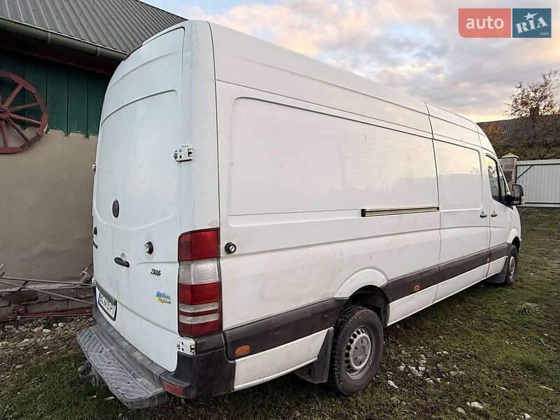 Грузовой фургон Mercedes-Benz Sprinter 2013 в Тернополе