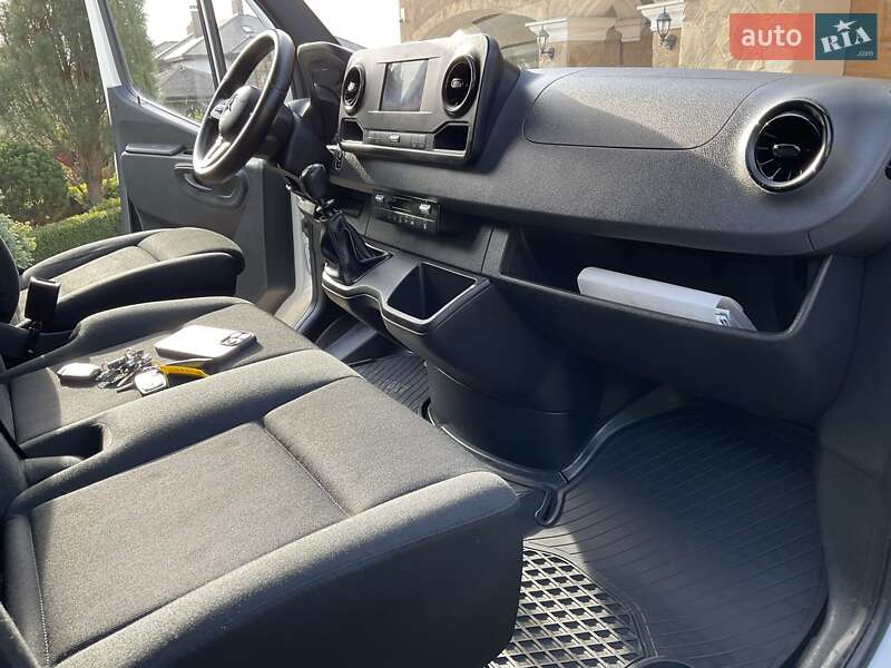Грузовой фургон Mercedes-Benz Sprinter 2019 в Ровно