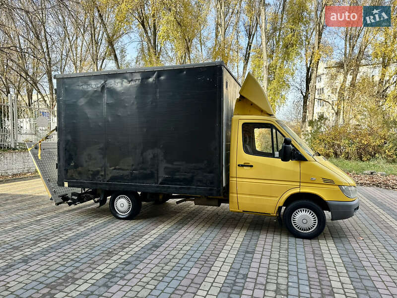 Грузовой фургон Mercedes-Benz Sprinter 2006 в Черновцах