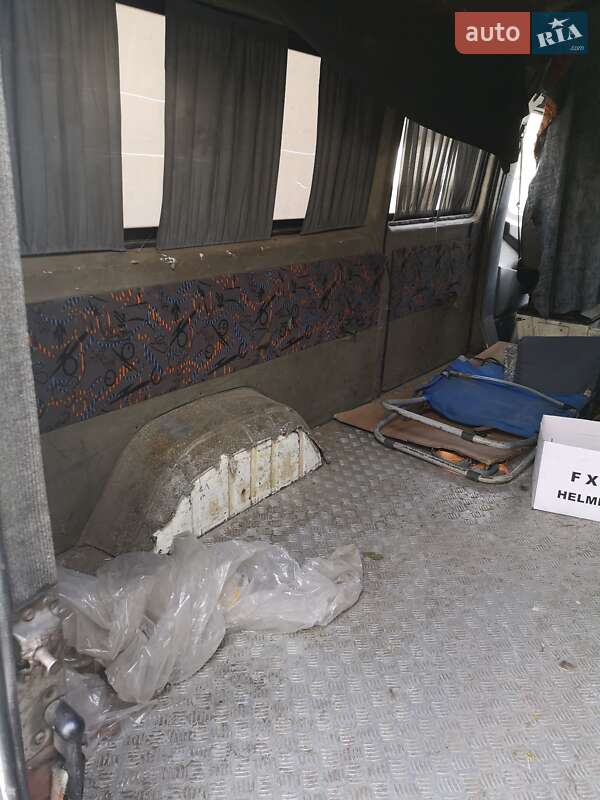 Микроавтобус Mercedes-Benz Sprinter 1998 в Золотоноше фото 9 Микроавтобус Mercedes-Benz Sprinter 1998 в Золотоноше