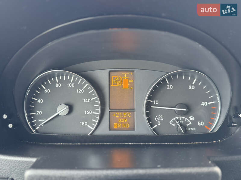 Микроавтобус Mercedes-Benz Sprinter 2016 в Виноградове фото 26 Микроавтобус Mercedes-Benz Sprinter 2016 в Виноградове