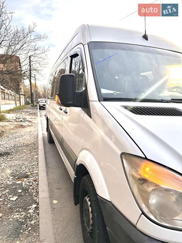 Пригородный автобус Mercedes-Benz Sprinter 2012 в Черновцах фото 4 Пригородный автобус Mercedes-Benz Sprinter 2012 в Черновцах