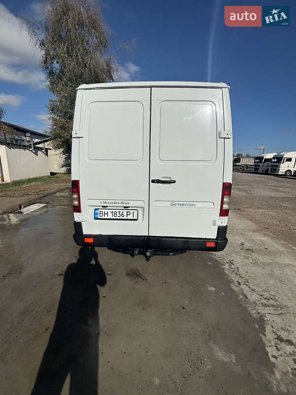 Микроавтобус грузовой (до 3,5т) Mercedes-Benz Sprinter 1998 в Одессе фото 12 Микроавтобус грузовой (до 3,5т) Mercedes-Benz Sprinter 1998 в Одессе