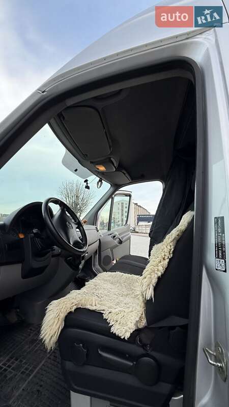 Грузовой фургон Mercedes-Benz Sprinter 2014 в Ивано-Франковске фото 2 Грузовой фургон Mercedes-Benz Sprinter 2014 в Ивано-Франковске