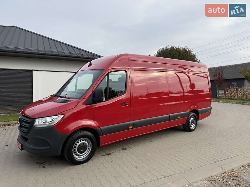 Mercedes-Benz Sprinter 2021