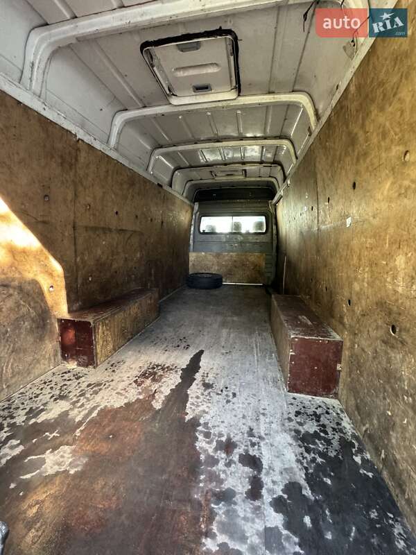 Вантажний фургон Mercedes-Benz Sprinter 2000 в Луцьку фото 15 Вантажний фургон Mercedes-Benz Sprinter 2000 в Луцьку