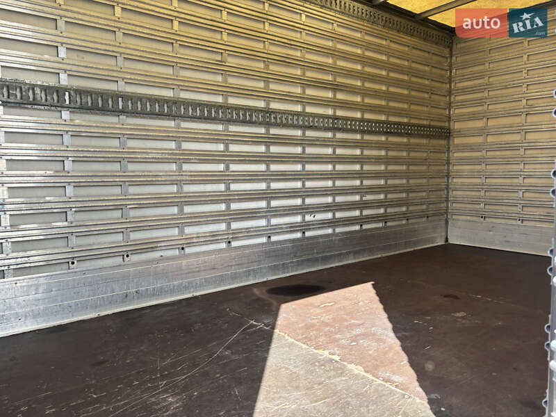 Вантажний фургон Mercedes-Benz Sprinter 2005 в Луцьку