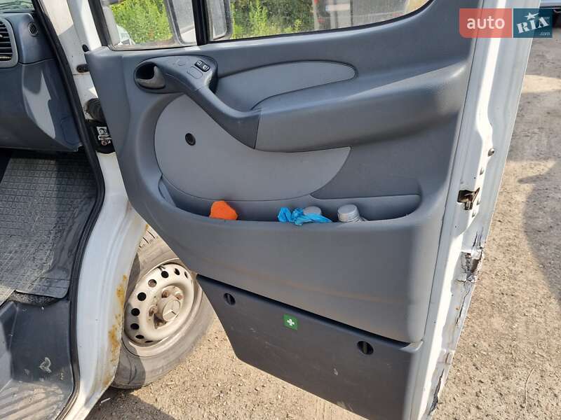 Автовоз Mercedes-Benz Sprinter 2004 в Чернівцях фото 17 Автовоз Mercedes-Benz Sprinter 2004 в Чернівцях