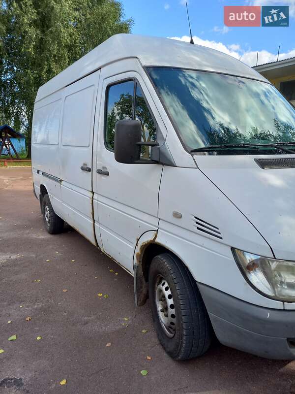 Грузовой фургон Mercedes-Benz Sprinter 2005 в Овруче фото 4 Грузовой фургон Mercedes-Benz Sprinter 2005 в Овруче