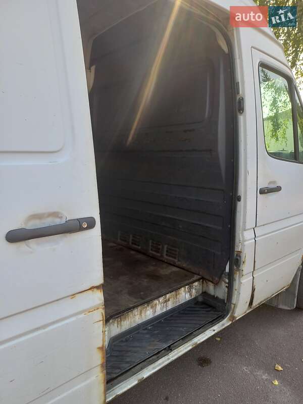 Грузовой фургон Mercedes-Benz Sprinter 2005 в Овруче фото 25 Грузовой фургон Mercedes-Benz Sprinter 2005 в Овруче