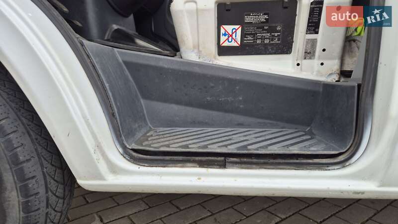 Грузовой фургон Mercedes-Benz Sprinter 2004 в Луцке