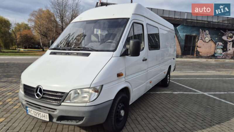 Грузовой фургон Mercedes-Benz Sprinter 2004 в Луцке