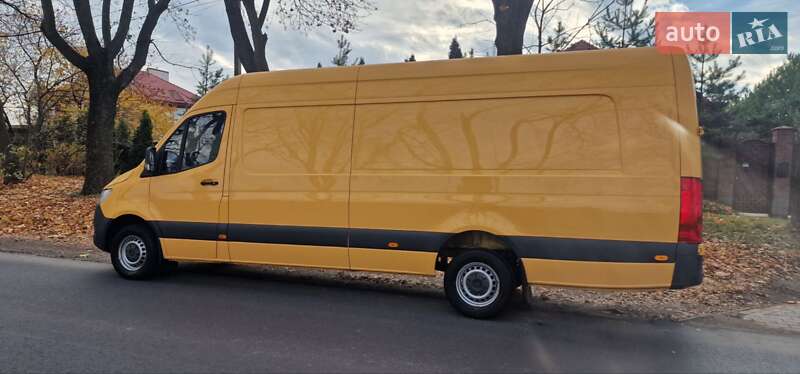 Грузовой фургон Mercedes-Benz Sprinter 2021 в Ровно