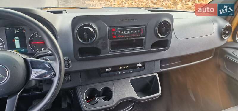 Грузовой фургон Mercedes-Benz Sprinter 2021 в Ровно