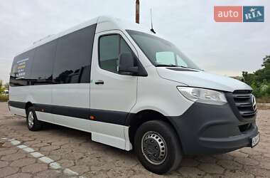 Туристичний / Міжміський автобус Mercedes-Benz Sprinter 2021 в Рівному