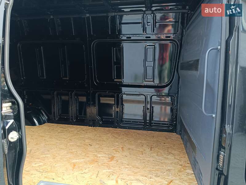 Грузовой фургон Mercedes-Benz Sprinter 2019 в Коломые фото 71 Грузовой фургон Mercedes-Benz Sprinter 2019 в Коломые