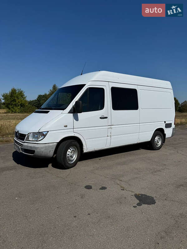 Грузовой фургон Mercedes-Benz Sprinter 2004 в Луцке фото 7 Грузовой фургон Mercedes-Benz Sprinter 2004 в Луцке