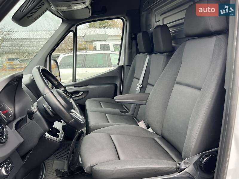 Вантажний фургон Mercedes-Benz Sprinter 2022 в Луцьку