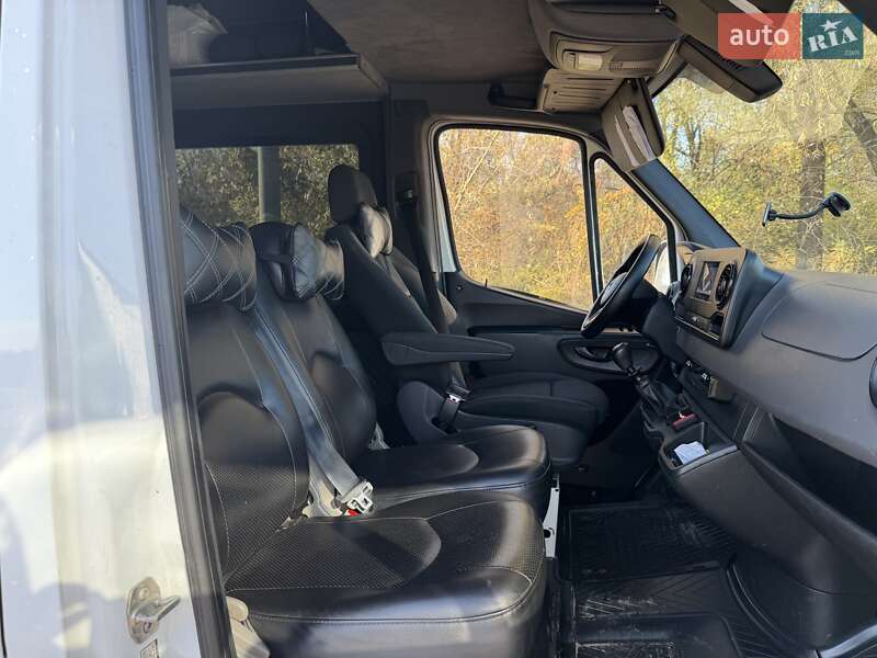 Універсал Mercedes-Benz Sprinter 2019 в Львові фото 18 Універсал Mercedes-Benz Sprinter 2019 в Львові