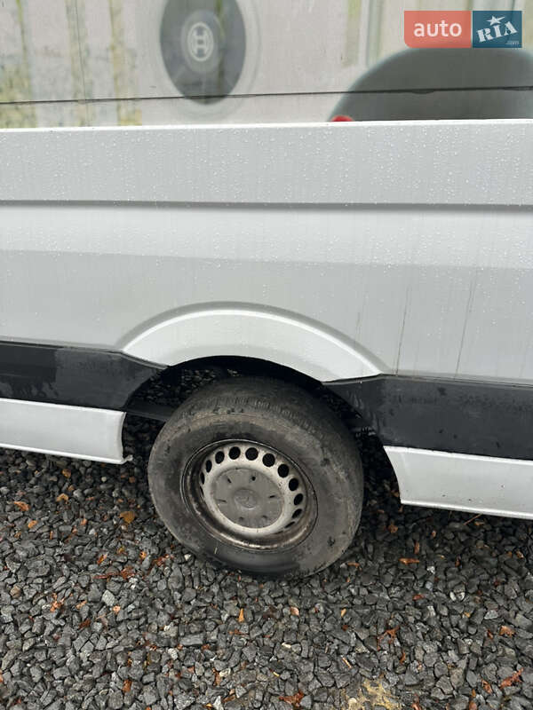 Вантажний фургон Mercedes-Benz Sprinter 2006 в Хмельницькому фото 6 Вантажний фургон Mercedes-Benz Sprinter 2006 в Хмельницькому