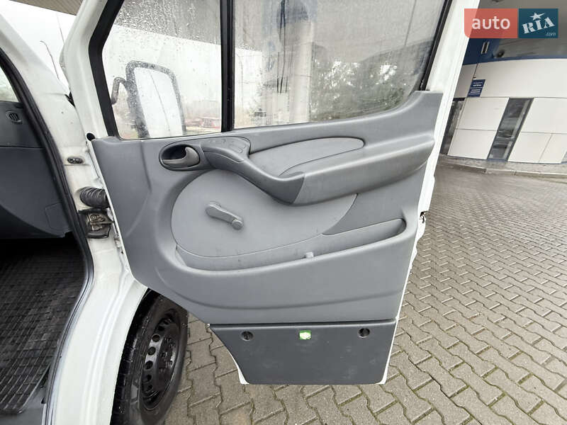 Грузопассажирский фургон Mercedes-Benz Sprinter 2005 в Хмельницком фото 28 Грузопассажирский фургон Mercedes-Benz Sprinter 2005 в Хмельницком