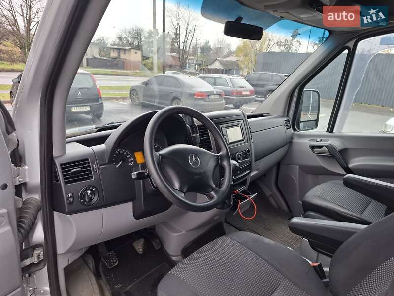 Вантажний фургон Mercedes-Benz Sprinter 2006 в Києві