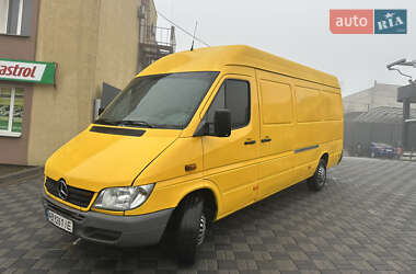 Вантажний фургон Mercedes-Benz Sprinter 2004 в Хмельницькому