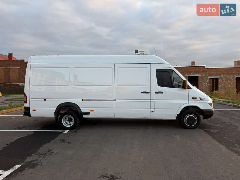 Рефрижератор Mercedes-Benz Sprinter 2004 в Ровно фото 2 Рефрижератор Mercedes-Benz Sprinter 2004 в Ровно
