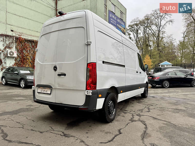 Грузовой фургон Mercedes-Benz Sprinter 2022 в Киеве фото 6 Грузовой фургон Mercedes-Benz Sprinter 2022 в Киеве