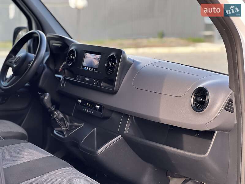 Вантажний фургон Mercedes-Benz Sprinter 2021 в Миколаєві фото 70 Вантажний фургон Mercedes-Benz Sprinter 2021 в Миколаєві