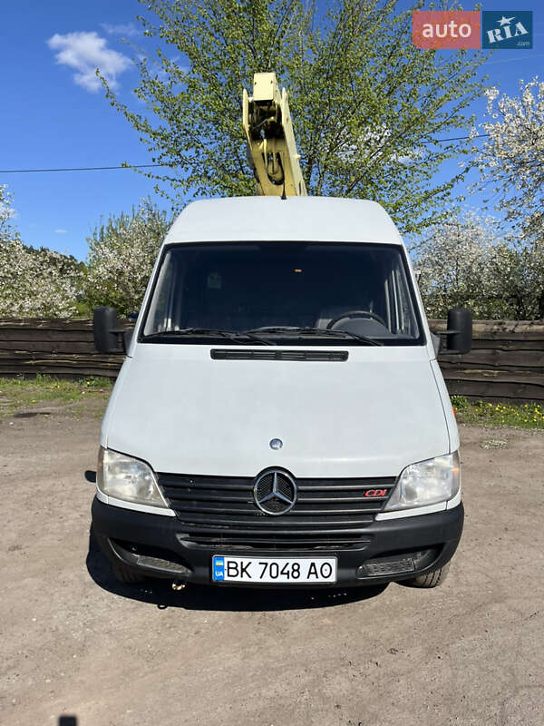 Інші вантажівки Mercedes-Benz Sprinter 2001 в Рівному фото 2 Інші вантажівки Mercedes-Benz Sprinter 2001 в Рівному