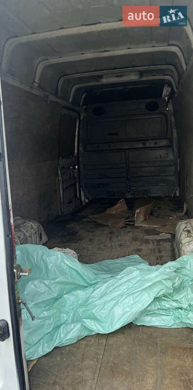 Вантажний фургон Mercedes-Benz Sprinter 2006 в Рівному