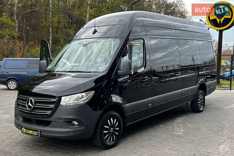 Вантажний фургон Mercedes-Benz Sprinter 2019 в Чернівцях фото 3 Вантажний фургон Mercedes-Benz Sprinter 2019 в Чернівцях