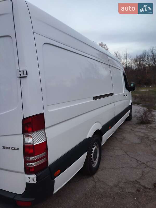 Грузовой фургон Mercedes-Benz Sprinter 2017 в Шполе фото 25 Грузовой фургон Mercedes-Benz Sprinter 2017 в Шполе