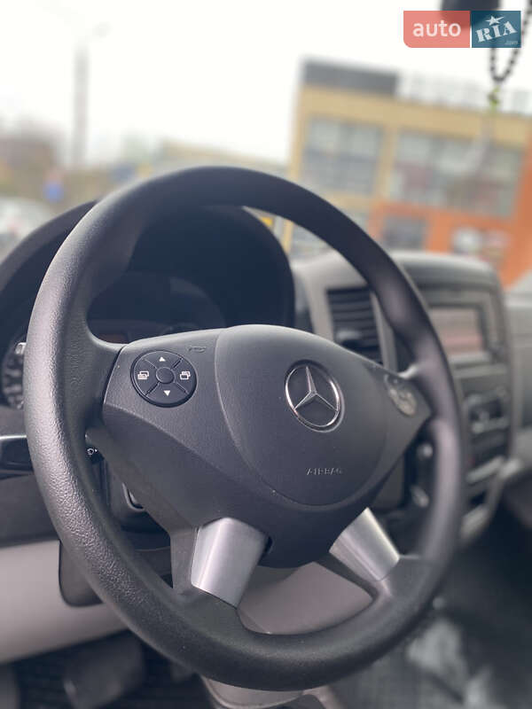 Грузовой фургон Mercedes-Benz Sprinter 2017 в Черновцах фото 15 Грузовой фургон Mercedes-Benz Sprinter 2017 в Черновцах