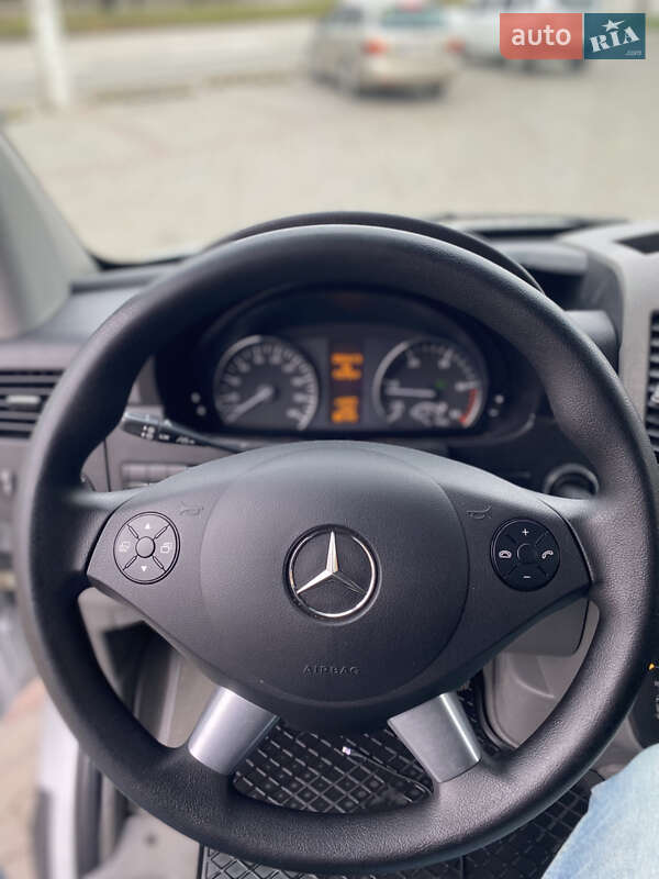 Грузовой фургон Mercedes-Benz Sprinter 2017 в Черновцах фото 16 Грузовой фургон Mercedes-Benz Sprinter 2017 в Черновцах