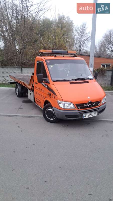 Эвакуатор Mercedes-Benz Sprinter 2006 в Борисполе