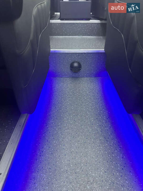 Минивэн Mercedes-Benz Sprinter 2008 в Киеве фото 21 Минивэн Mercedes-Benz Sprinter 2008 в Киеве