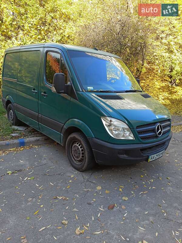 Грузовой фургон Mercedes-Benz Sprinter 2008 в Киеве