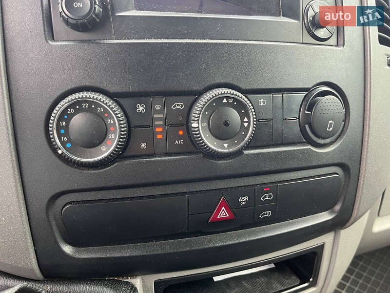 Вантажний фургон Mercedes-Benz Sprinter 2018 в Львові фото 12 Вантажний фургон Mercedes-Benz Sprinter 2018 в Львові