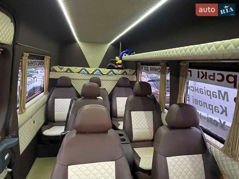Мікроавтобус Mercedes-Benz Sprinter 2016 в Києві фото 28 Мікроавтобус Mercedes-Benz Sprinter 2016 в Києві